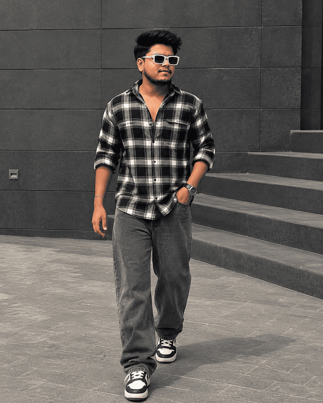 Streetwear Fashion Photo Prompt for Men